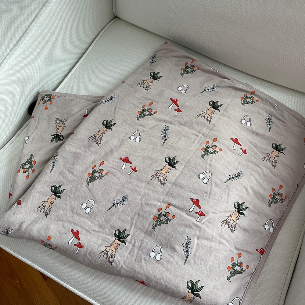 Kyte Baby Harry Potter Herbology baby blanket